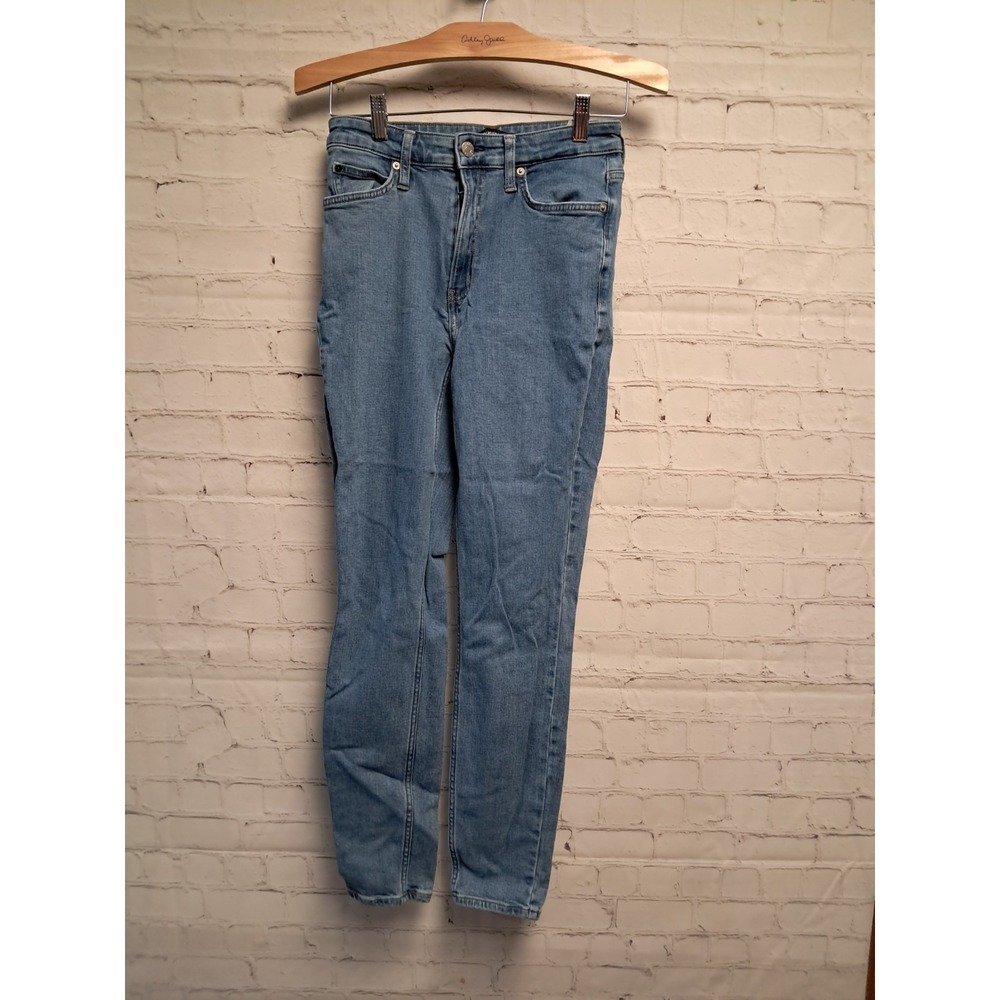 Womens Calvin Klein Jeans. CKJ 010. Size 6/30